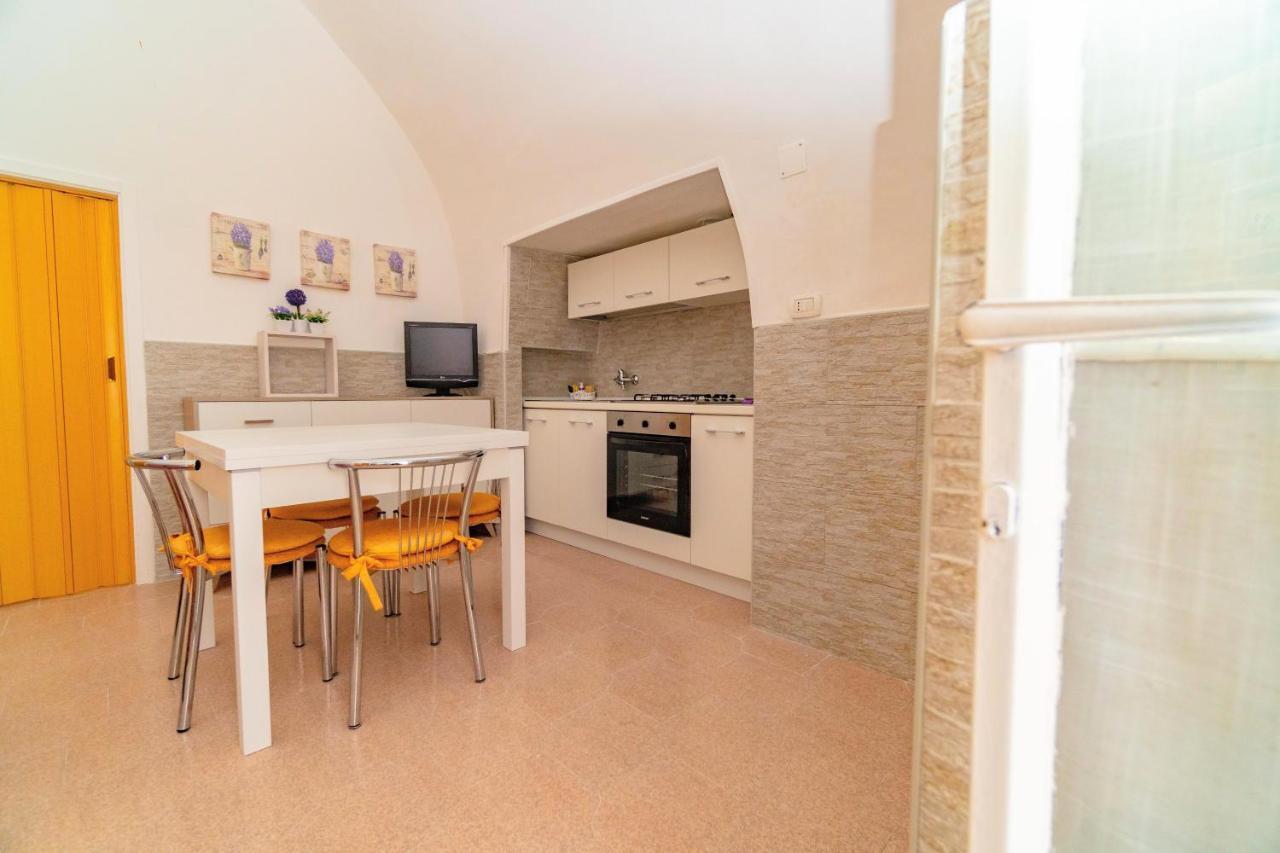 Casa Rione Medievale Villa Monte SantʼAngelo Kültér fotó
